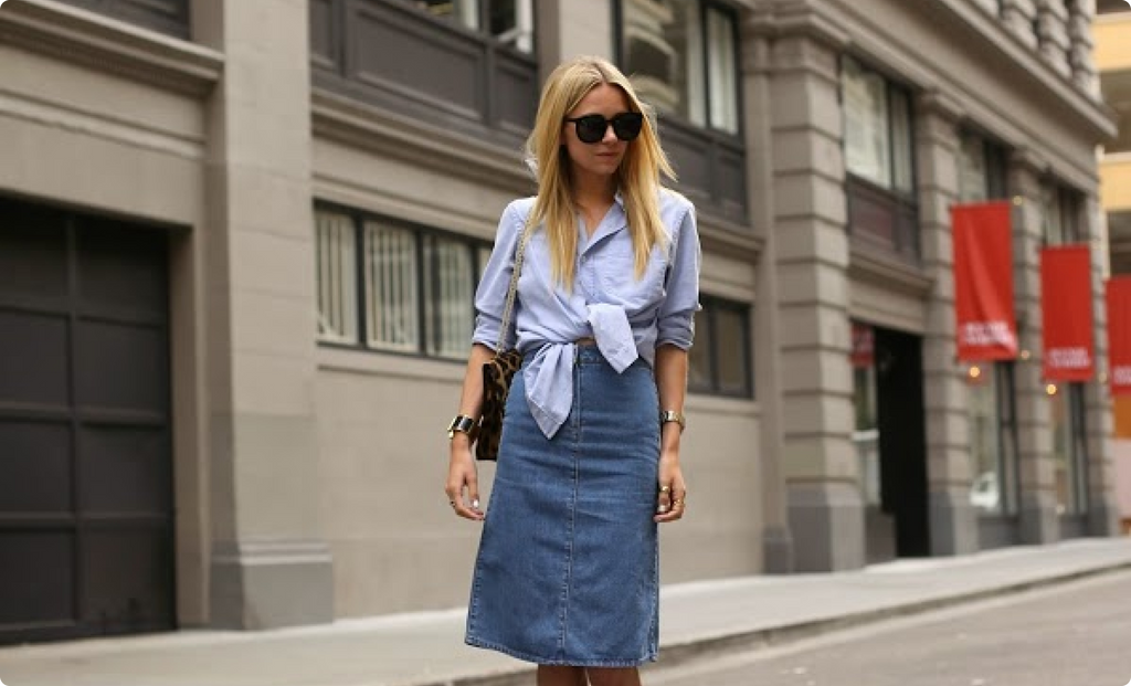 Outfit ideas: how to wear denim skirts?